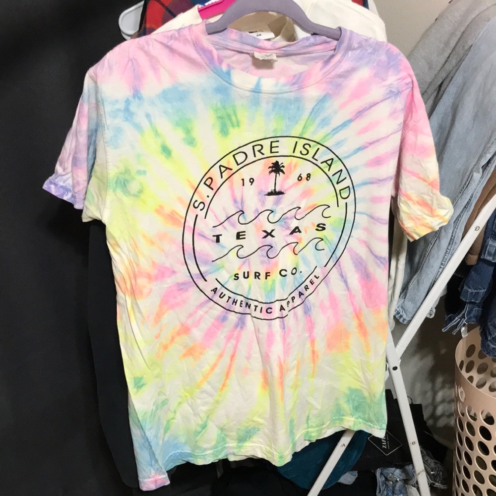FUN TIE DYE BEACH SHIRT🌊🌊